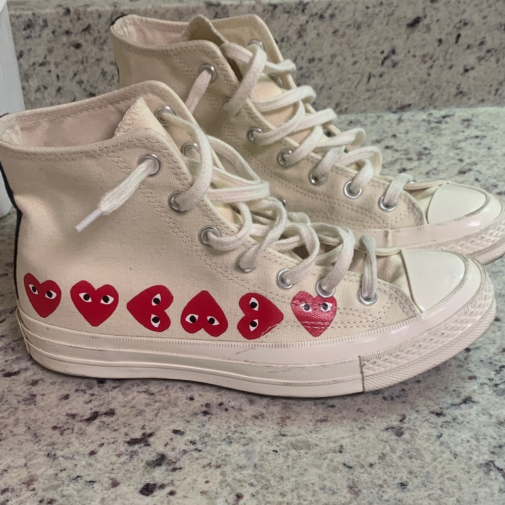 Converse Comme des Garsons PLAY.  ♥️